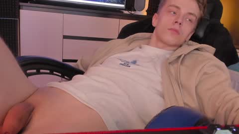 Enker online show from 7, 1, 2025