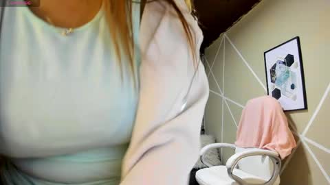 Enma clark online show from 20, 4, 2026