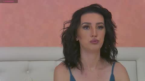 enyahazell online show from 14, 9, 2025