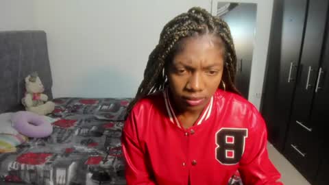 Angela online show from 2, 11, 2025