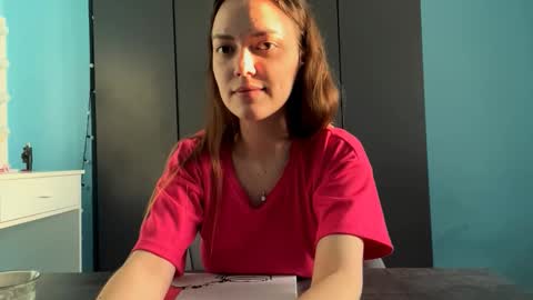 Snapshot of eracloke chatting on 4, 2, 2026 Lily online show from 4, 2, 2026