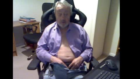 erasmus_d online show from 7, 1, 2025