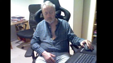 erasmus_d online show from 8, 2, 2026