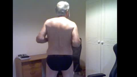 erasmus_d online show from 14, 2, 2026