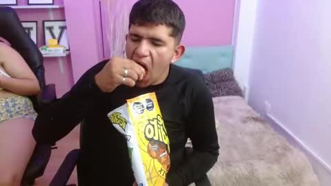 Eric and Alisson online show from 5, 10, 2025