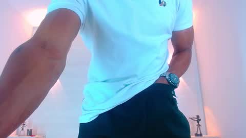 Eric Latino online show from 25, 1, 2025