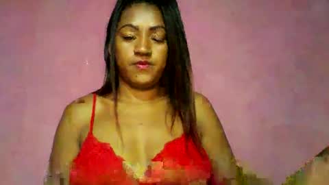 Snapshot of erica0586 chatting on 6, 3, 2025 erica0586 online show from 6, 3, 2025