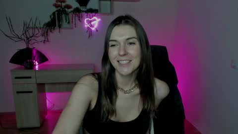 EricaPowers online show from 23, 12, 2024