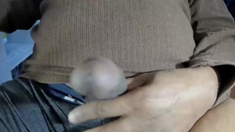 Snapshot of ericbishop1 chatting on 17, 2, 2026 EricBishop1 online show from 17, 2, 2026