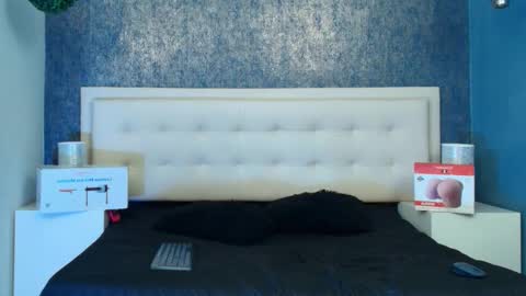   online show from 12, 9, 2025