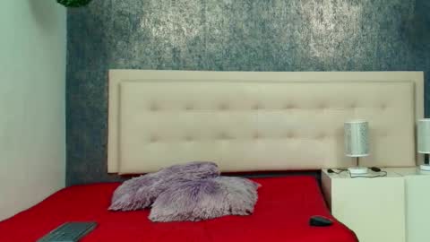   online show from 10, 10, 2025