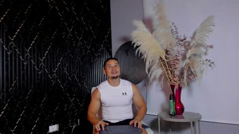 Snapshot of erickdowell chatting on 9, 2, 2025 Erick online show from 9, 2, 2025