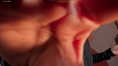 Erika Benz online show from 18, 10, 2025