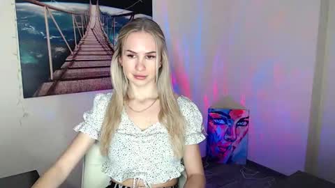 Erika online show from 15, 10, 2025