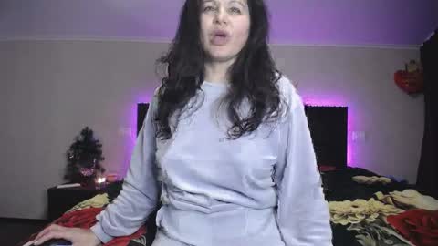 ErikaGold online show from 8, 12, 2024