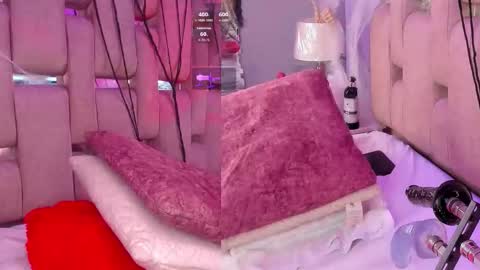 Erika  online show from 3, 11, 2025