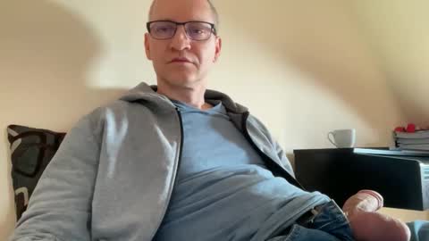 Snapshot of erikwant2 chatting on 23, 3, 2026 erikwant2 online show from 23, 3, 2026