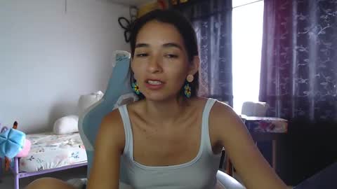 erina_1 online show from 28, 12, 2024