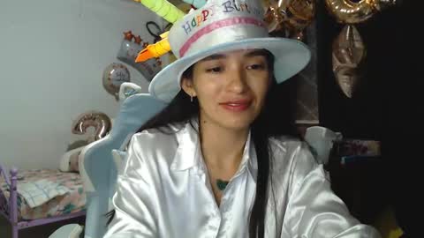 erina_1 online show from 2, 3, 2025