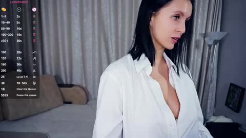 Erline and Monica online show from 16, 11, 2025