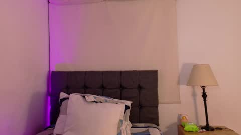 Eros online show from 8, 4, 2026