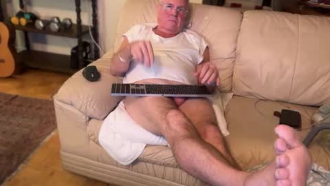 Snapshot of erostalk chatting on 3, 10, 2025 eros online show from 3, 10, 2025