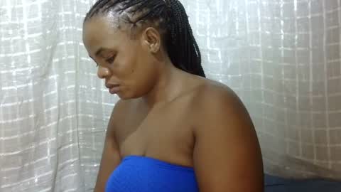 Snapshot of erotic_ebony56 chatting on 21, 6, 2026 erotic_ebony56 online show from 21, 6, 2026