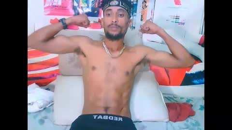 Snapshot of eroticpoison69 chatting on 13, 2, 2026 Liam online show from 13, 2, 2026