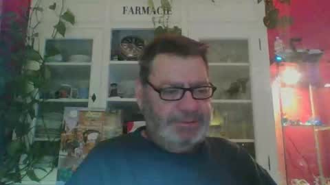 Erwins room welcome sound on online show from 5, 1, 2025