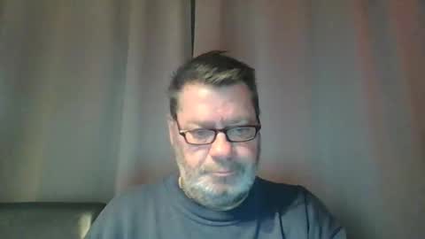 Erwins room welcome sound on online show from 6, 1, 2025