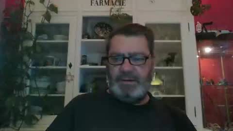 Erwins room welcome sound on online show from 17, 1, 2025