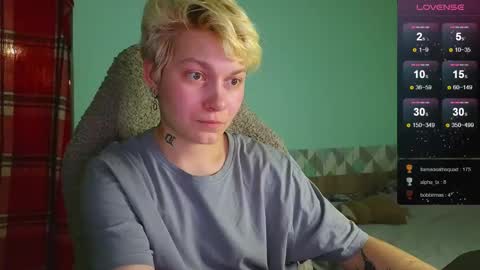 Snapshot of esajukyy chatting on 18, 12, 2024 esajukyy online show from 18, 12, 2024