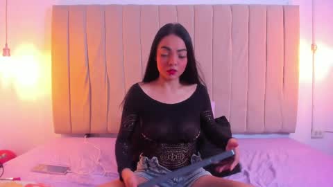 Scarlett online show from 11, 4, 2026