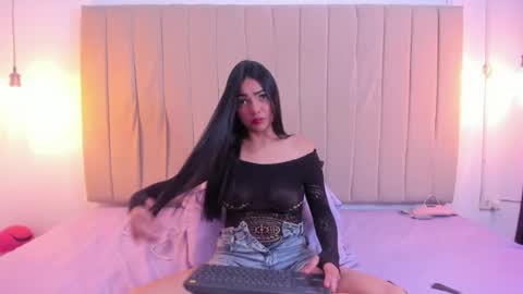 Snapshot of escar_let chatting on 23, 4, 2026 Scarlett online show from 23, 4, 2026