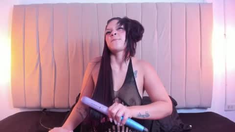 Snapshot of escar_let chatting on 28, 4, 2026 Scarlett online show from 28, 4, 2026