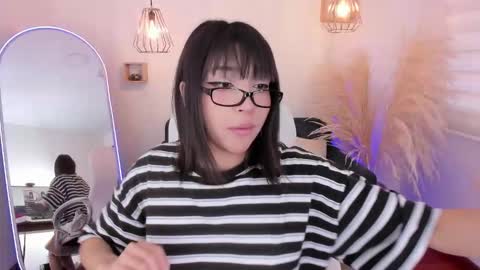 Snapshot of escarlett_wii chatting on 18, 10, 2025 SCARLETT online show from 18, 10, 2025