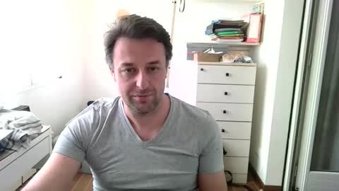 esibizionista 91 online show from 10, 4, 2026