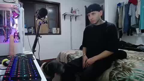 Esteban online show from 19, 1, 2025