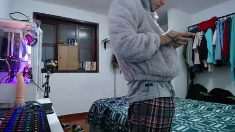 Esteban online show from 21, 1, 2025