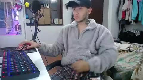 Esteban online show from 24, 1, 2025