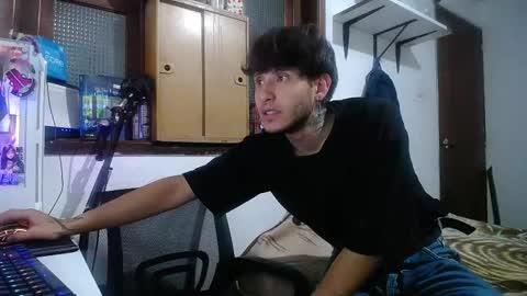 Esteban online show from 11, 2, 2025