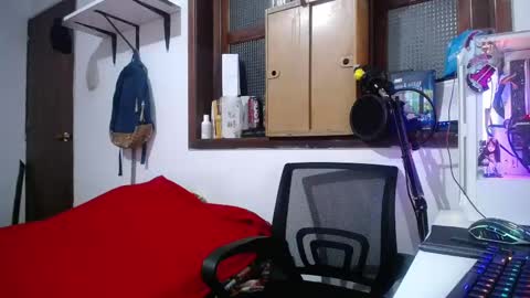 Esteban online show from 15, 2, 2025