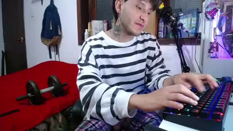 Esteban online show from 2, 3, 2025