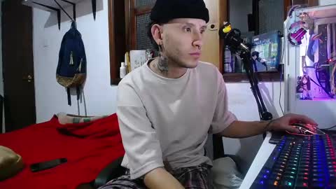 Esteban online show from 6, 3, 2025