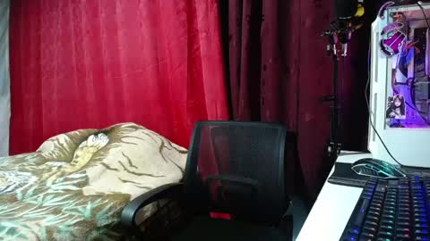 Esteban online show from 12, 3, 2025