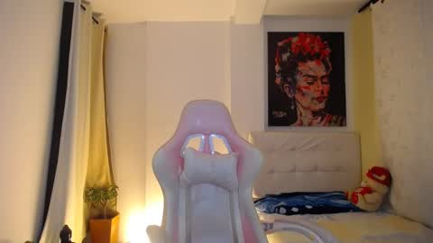 Snapshot of esmeralda098 chatting on 11, 12, 2024 Esmeralda online show from 11, 12, 2024