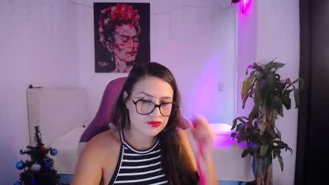 Esmeralda online show from 30, 11, 2025