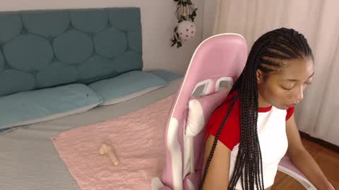 esmeralda_bk online show from 4, 2, 2025