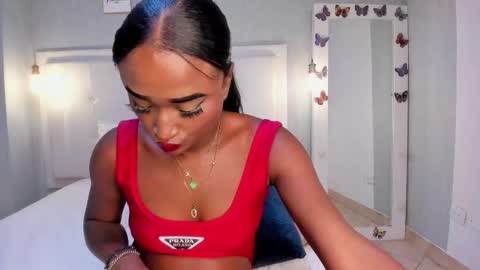 Snapshot of esmeraldanyx chatting on 18, 9, 2025 esmeraldanyx online show from 18, 9, 2025