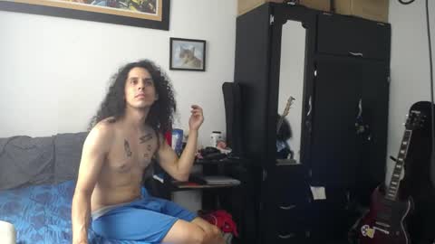 Snapshot of esnaider_man chatting on 13, 5, 2026 Esnider online show from 13, 5, 2026